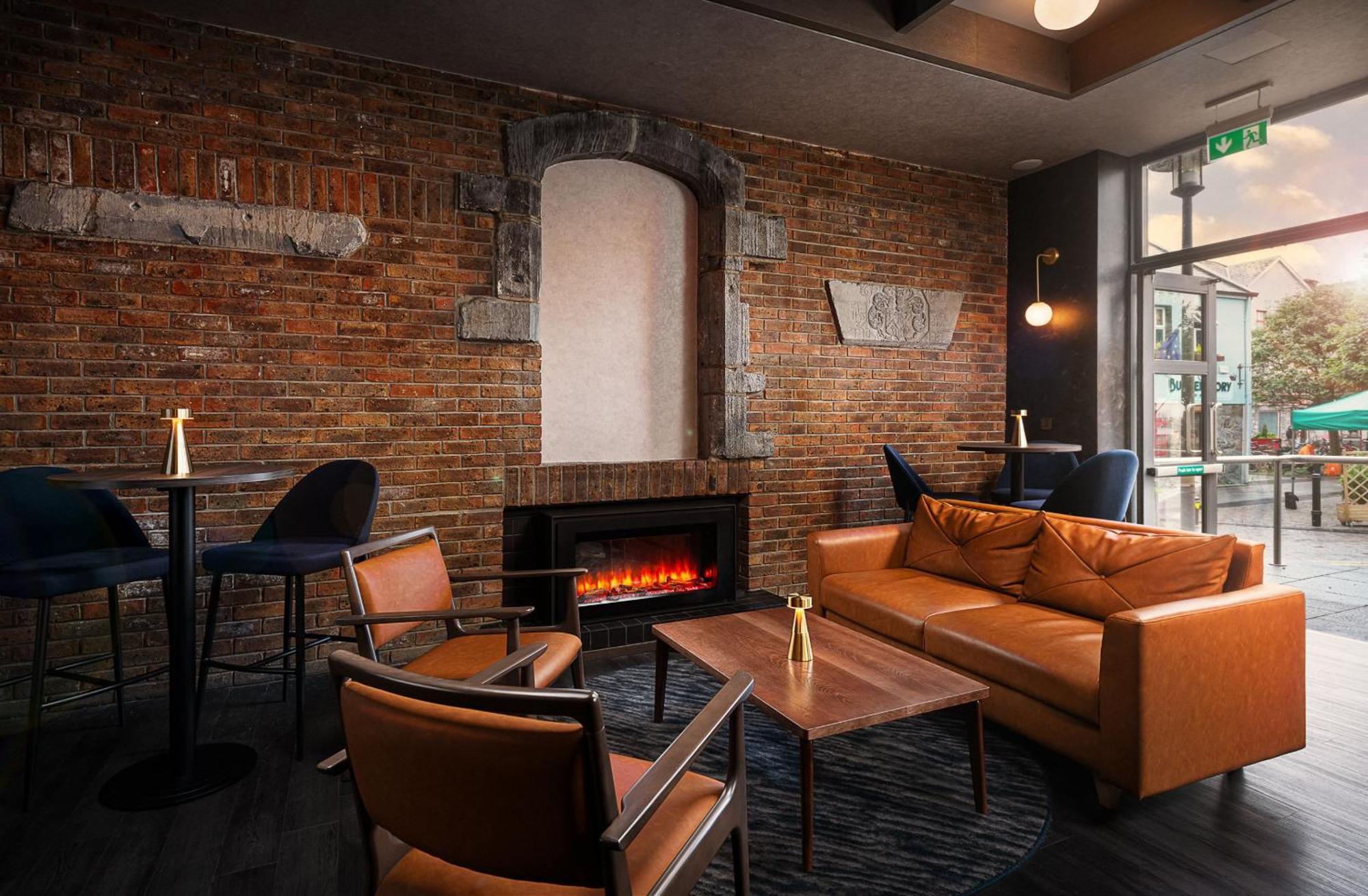 Leonardo Hotel Galway Ngoại thất bức ảnh